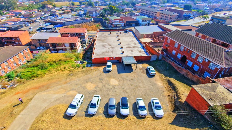 Commercial Property for Sale in Raisethorpe KwaZulu-Natal