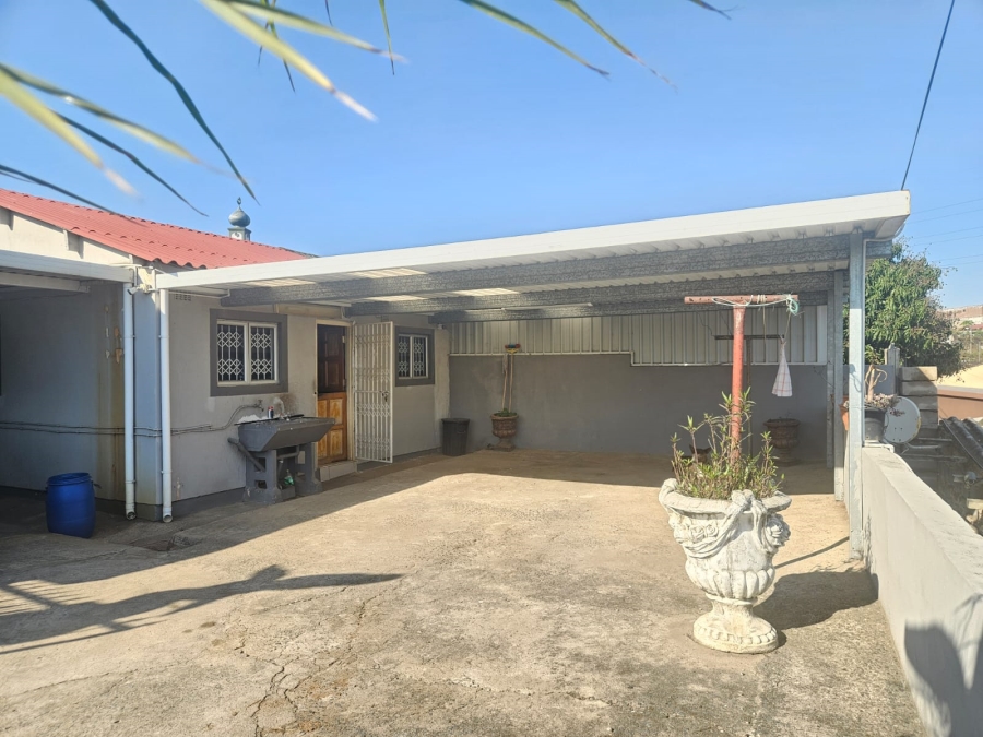 2 Bedroom Property for Sale in Shastri Park KwaZulu-Natal