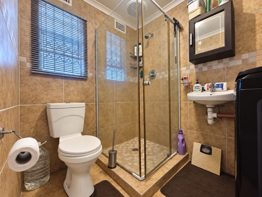 2 Bedroom Property for Sale in Shastri Park KwaZulu-Natal