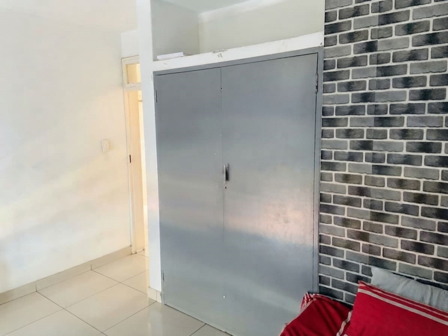 2 Bedroom Property for Sale in New Germany KwaZulu-Natal