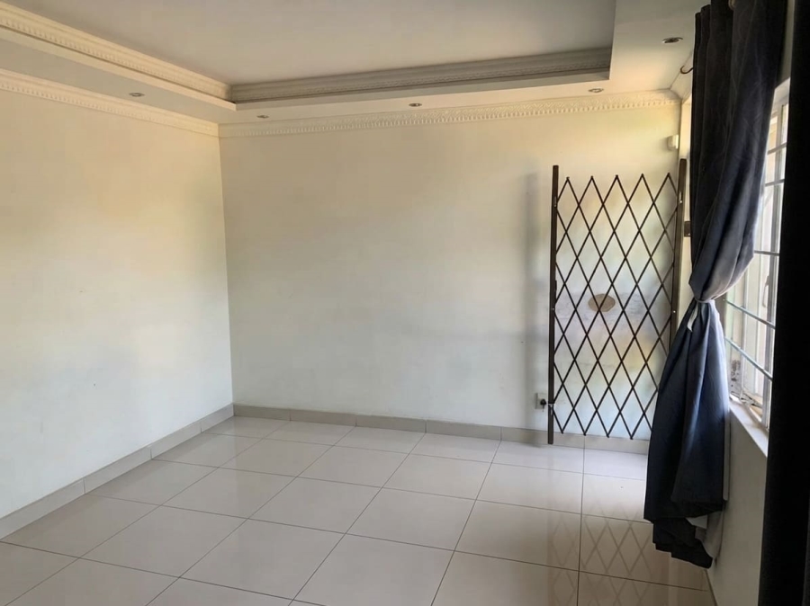 2 Bedroom Property for Sale in New Germany KwaZulu-Natal
