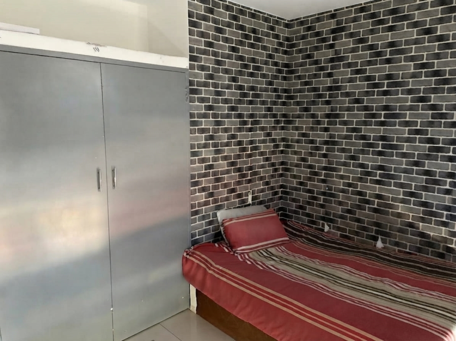2 Bedroom Property for Sale in New Germany KwaZulu-Natal
