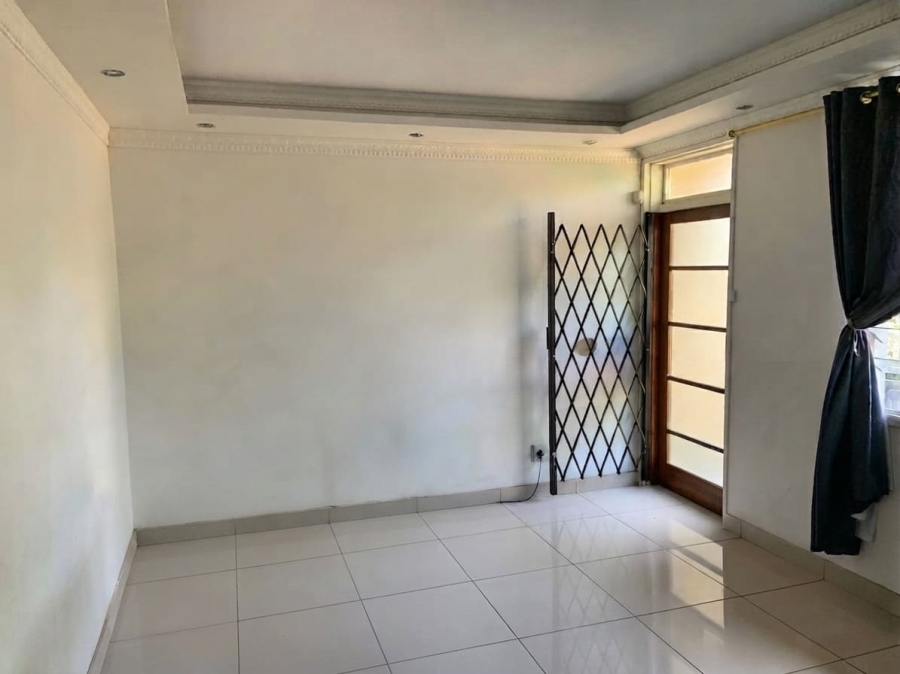2 Bedroom Property for Sale in New Germany KwaZulu-Natal