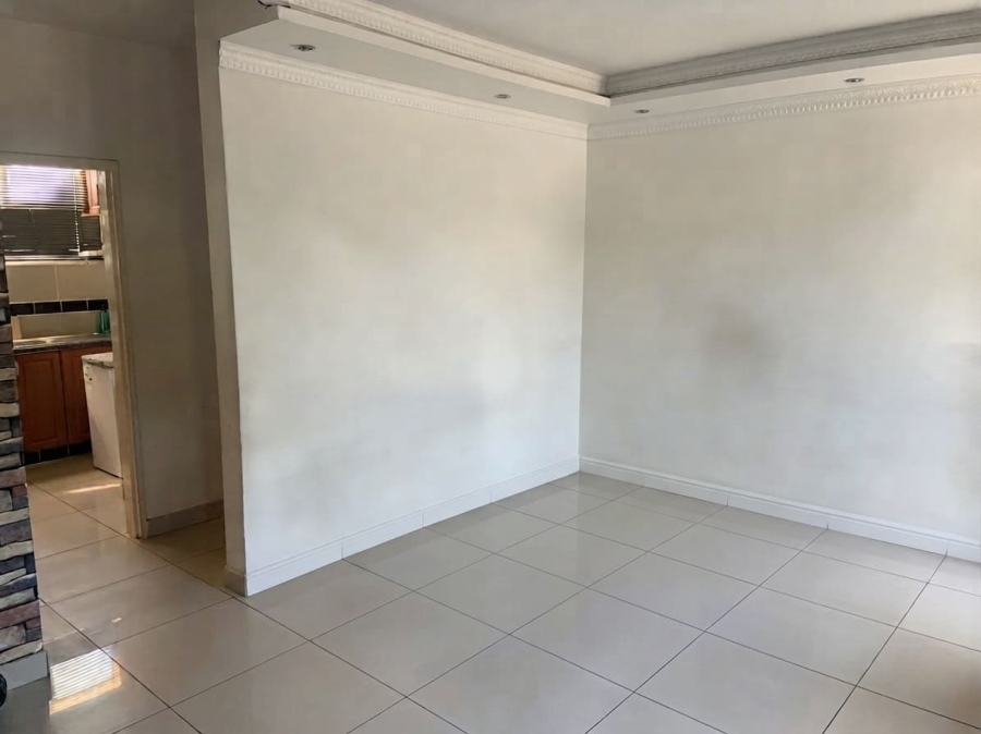 2 Bedroom Property for Sale in New Germany KwaZulu-Natal