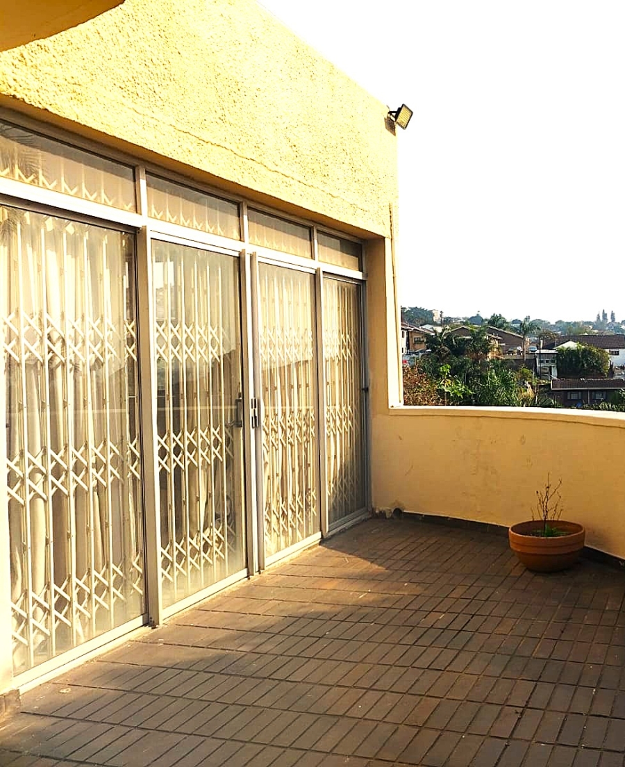 4 Bedroom Property for Sale in Reservoir Hills KwaZulu-Natal