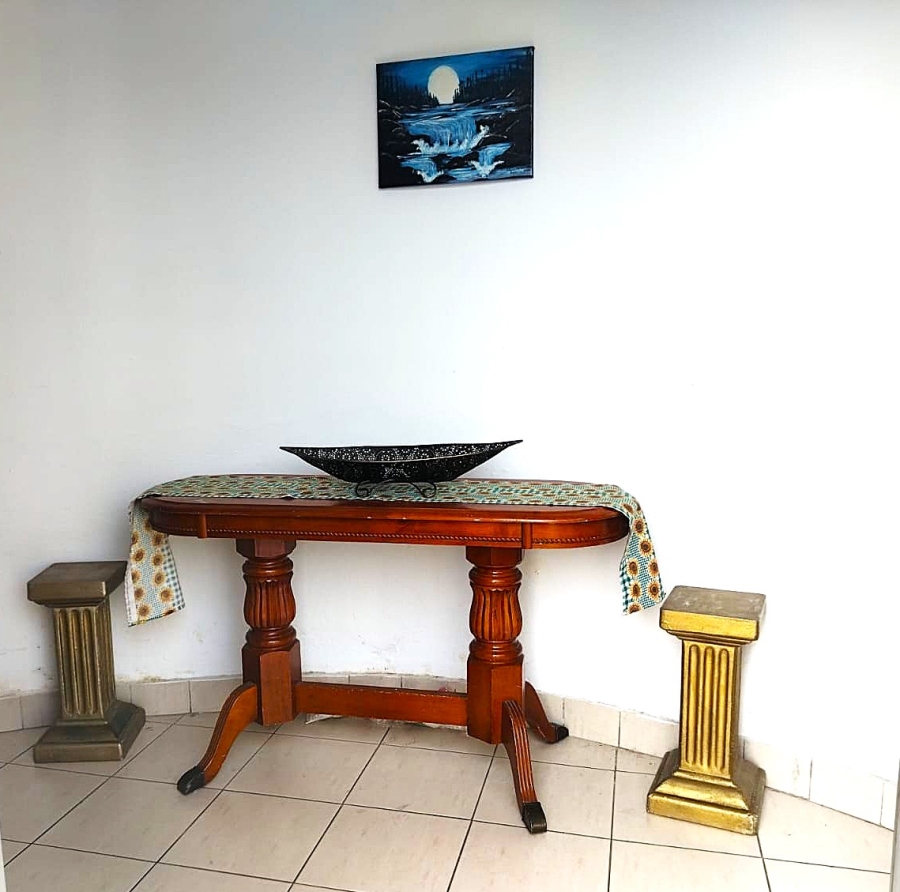 4 Bedroom Property for Sale in Reservoir Hills KwaZulu-Natal