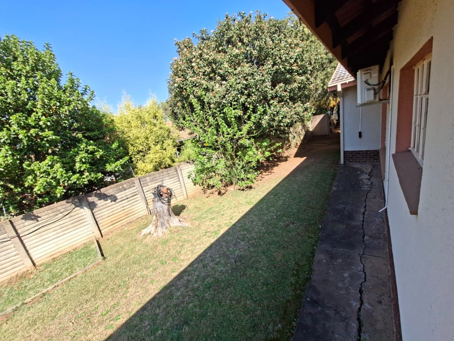 3 Bedroom Property for Sale in Schuinshoogte KwaZulu-Natal