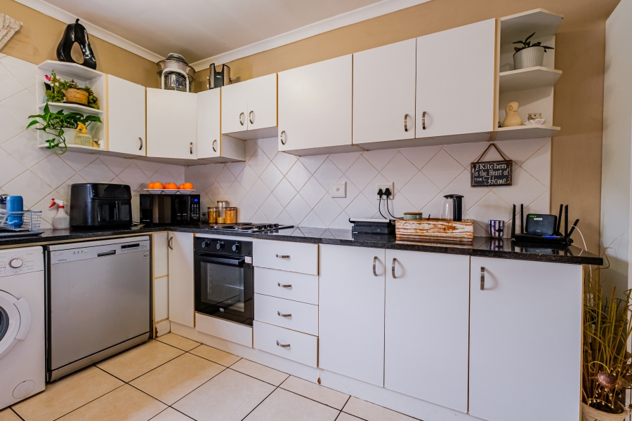 3 Bedroom Property for Sale in Wakenshaw Estate KwaZulu-Natal