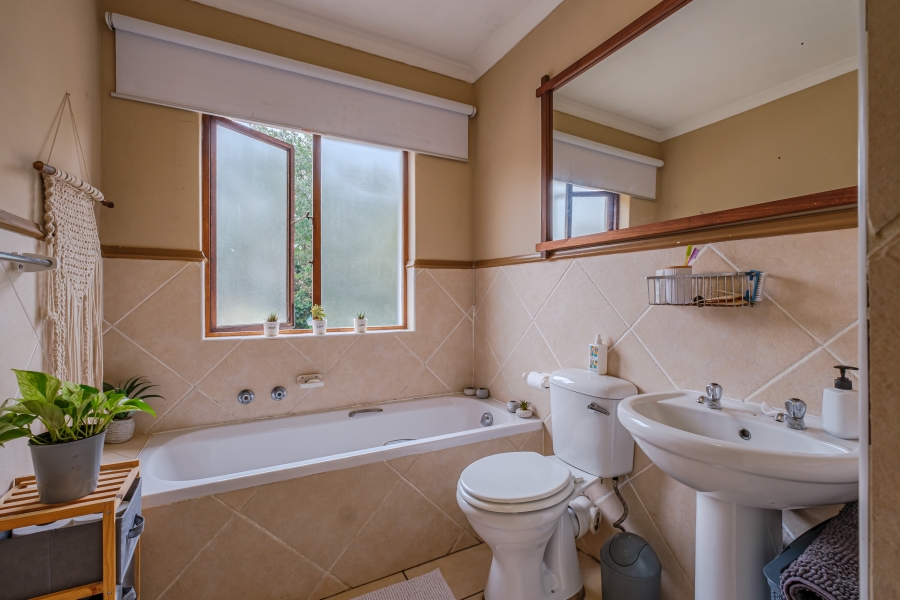 3 Bedroom Property for Sale in Wakenshaw Estate KwaZulu-Natal