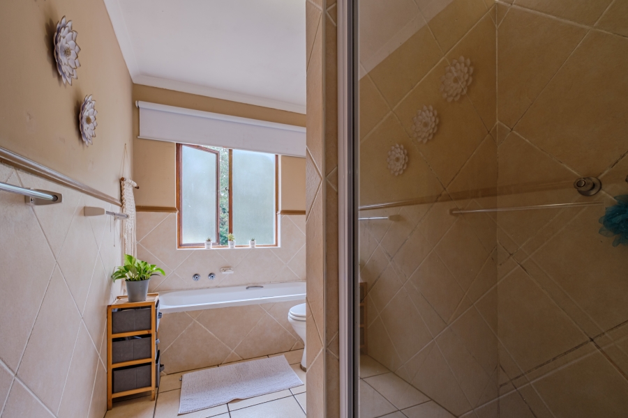 3 Bedroom Property for Sale in Wakenshaw Estate KwaZulu-Natal