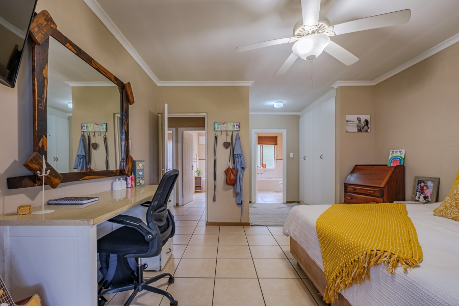 3 Bedroom Property for Sale in Wakenshaw Estate KwaZulu-Natal