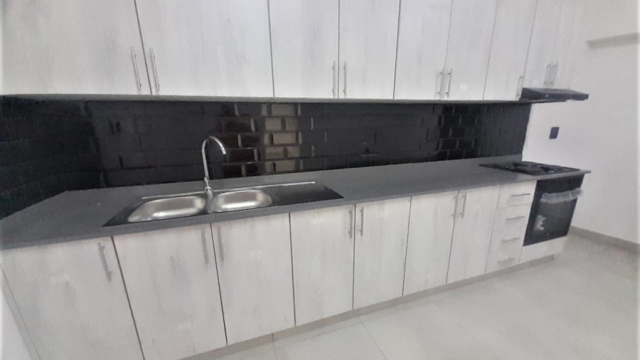 1 Bedroom Property for Sale in Arena Park KwaZulu-Natal