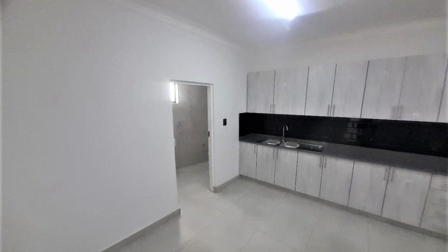 1 Bedroom Property for Sale in Arena Park KwaZulu-Natal
