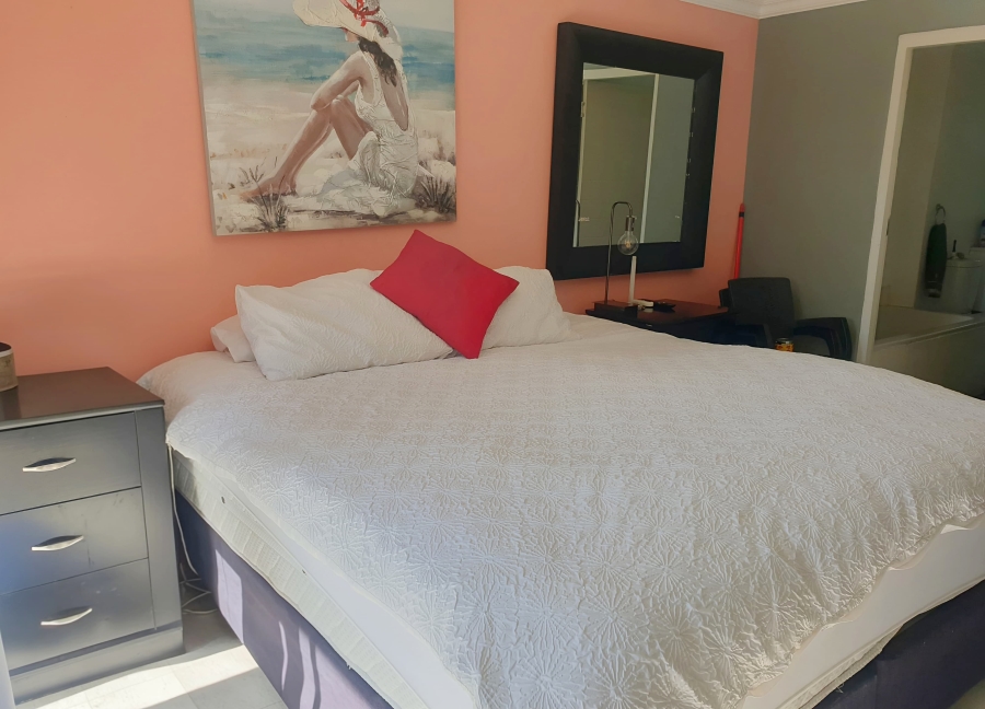 3 Bedroom Property for Sale in Westbrook KwaZulu-Natal