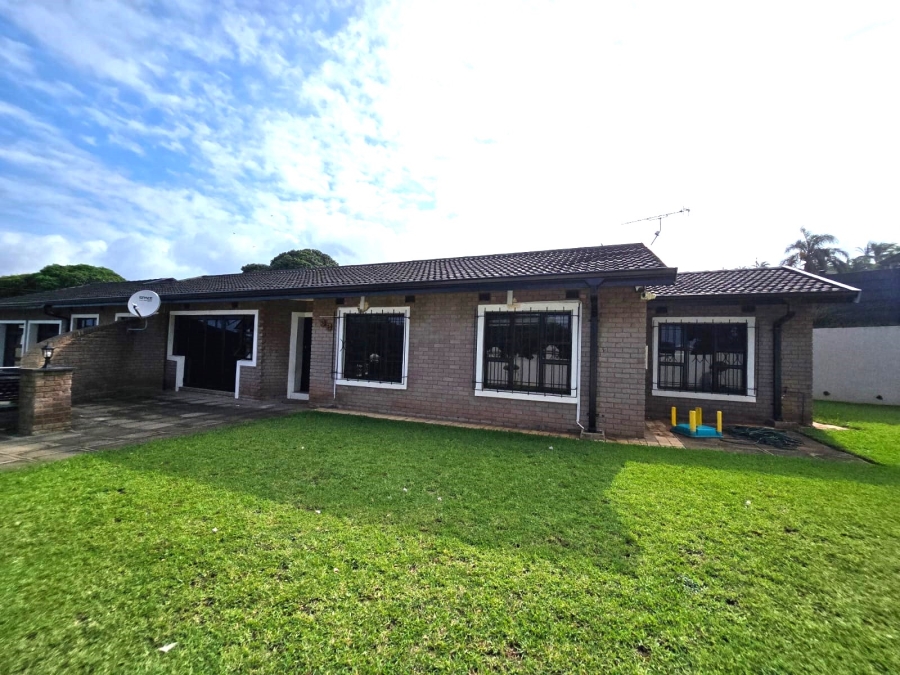 To Let 3 Bedroom Property for Rent in Durban North KwaZulu-Natal