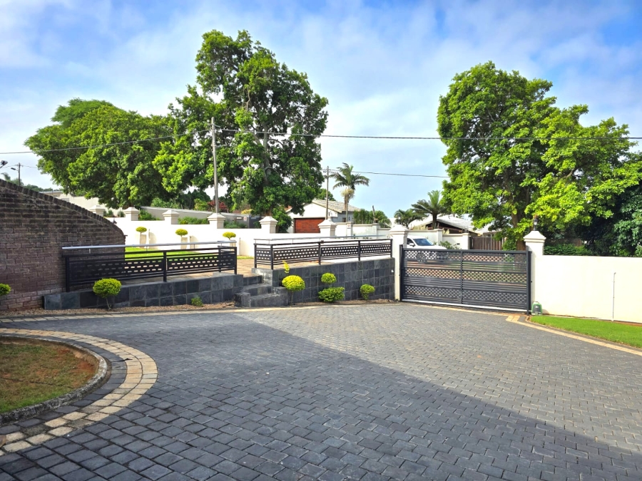 To Let 3 Bedroom Property for Rent in Durban North KwaZulu-Natal