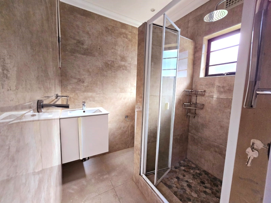 To Let 3 Bedroom Property for Rent in Durban North KwaZulu-Natal