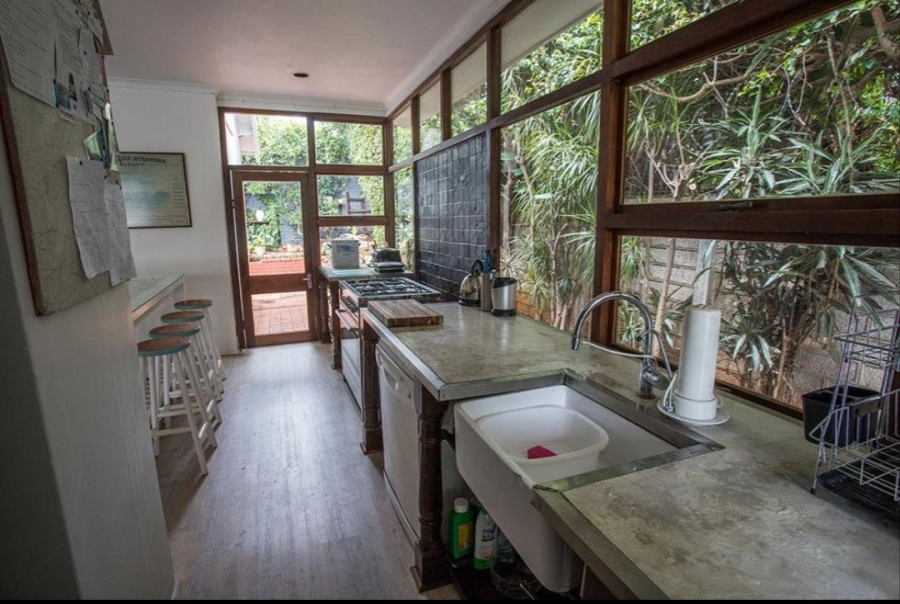 5 Bedroom Property for Sale in Glenwood KwaZulu-Natal