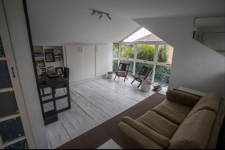 5 Bedroom Property for Sale in Glenwood KwaZulu-Natal
