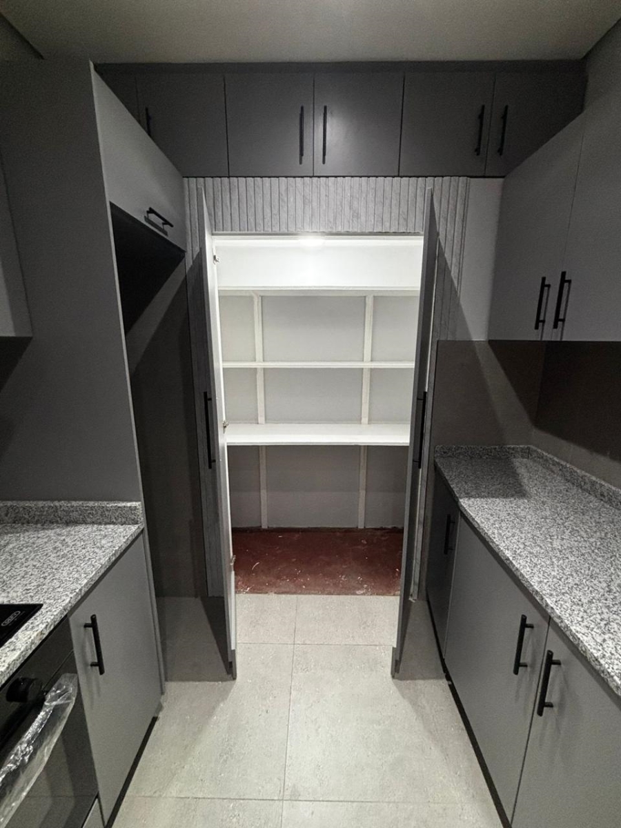 To Let 2 Bedroom Property for Rent in Musgrave KwaZulu-Natal