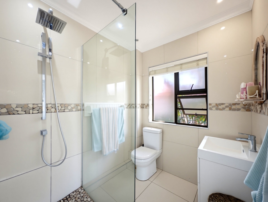 3 Bedroom Property for Sale in Willard Beach KwaZulu-Natal