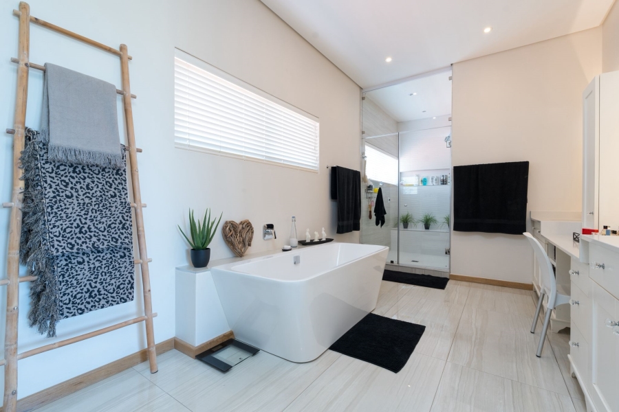 3 Bedroom Property for Sale in Sheffield Beach KwaZulu-Natal