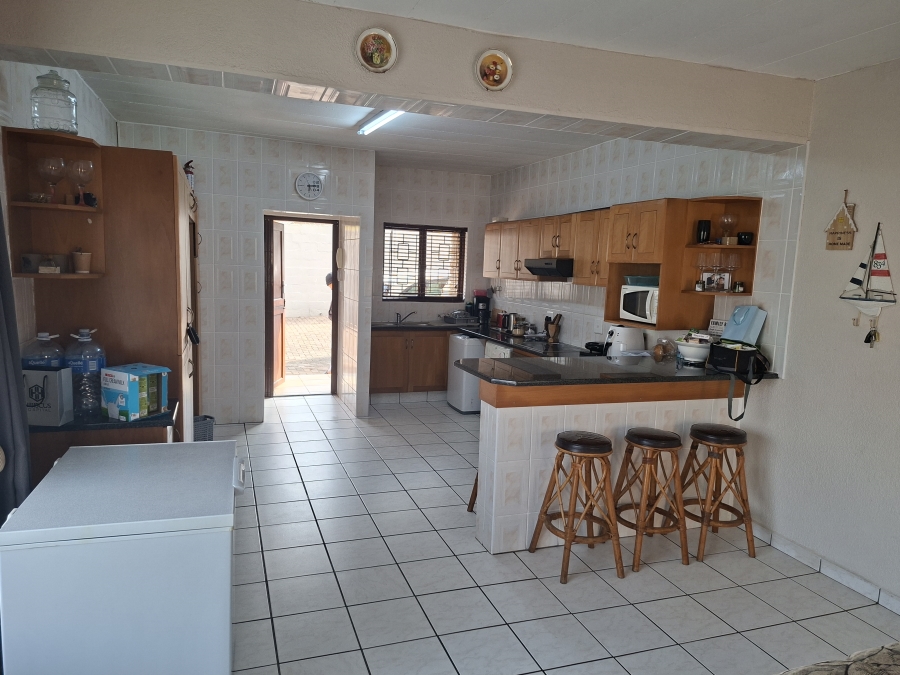 3 Bedroom Property for Sale in Uvongo Beach KwaZulu-Natal