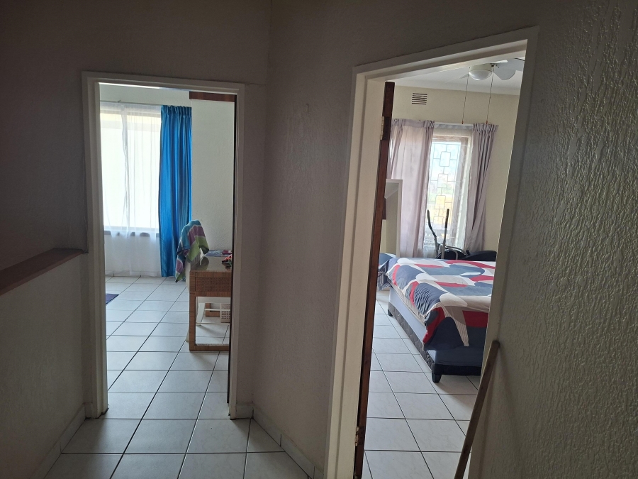 3 Bedroom Property for Sale in Uvongo Beach KwaZulu-Natal