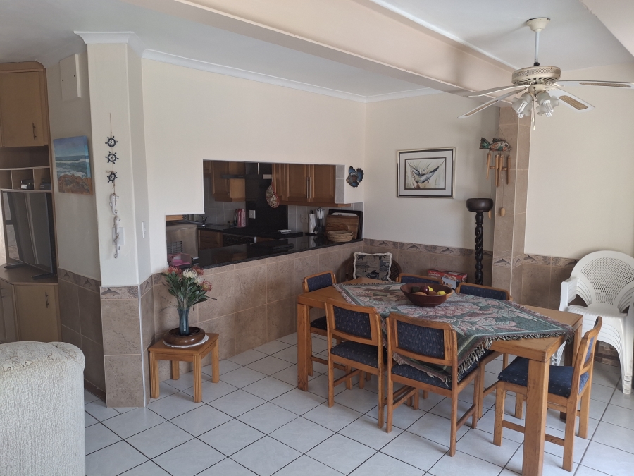 3 Bedroom Property for Sale in Uvongo Beach KwaZulu-Natal