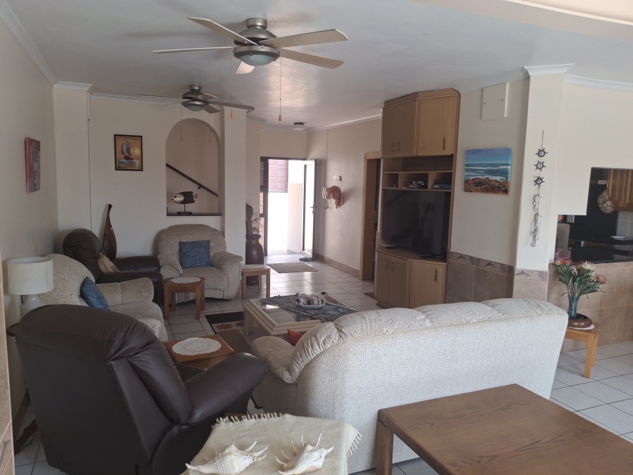 3 Bedroom Property for Sale in Uvongo Beach KwaZulu-Natal