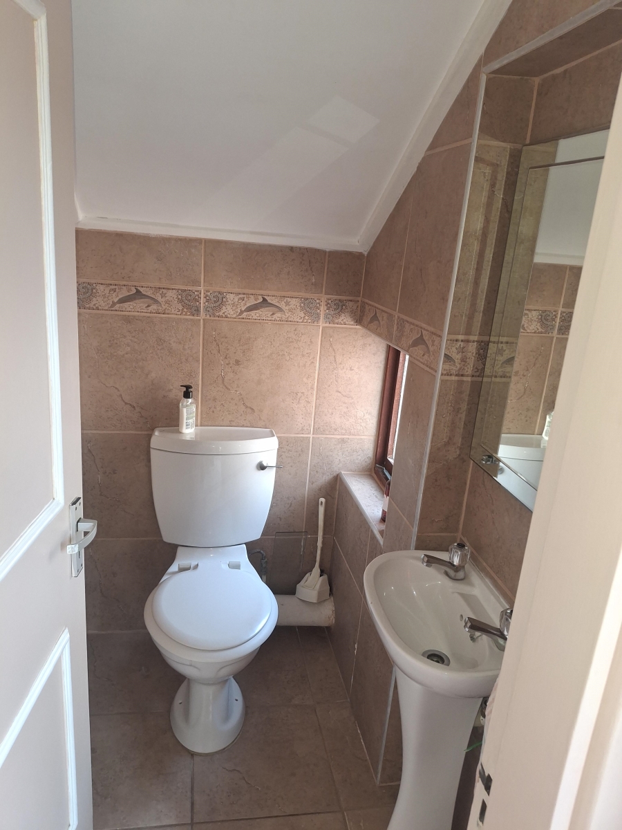 3 Bedroom Property for Sale in Uvongo Beach KwaZulu-Natal