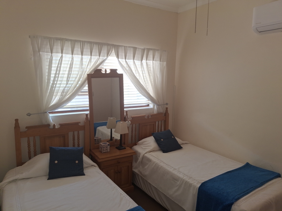 3 Bedroom Property for Sale in Uvongo Beach KwaZulu-Natal