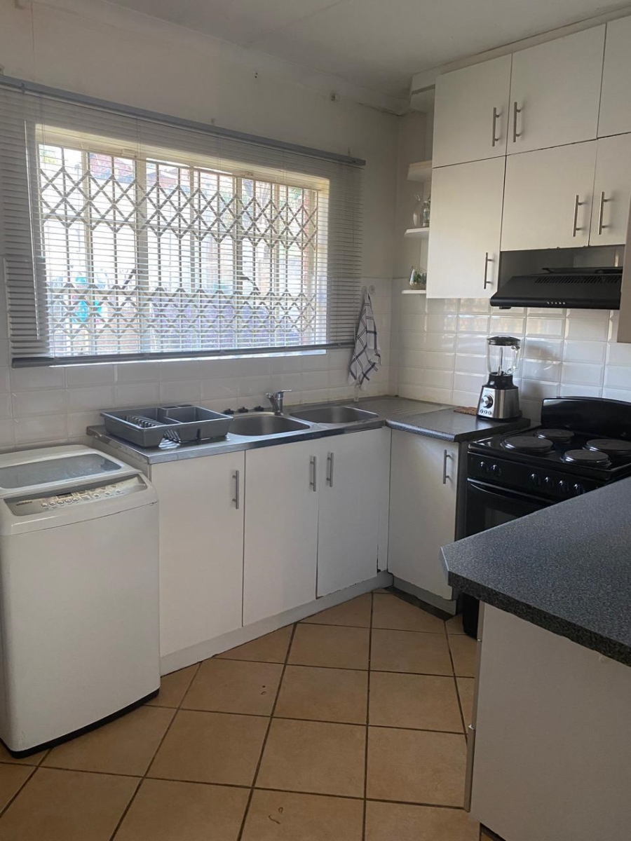 To Let 2 Bedroom Property for Rent in Lincoln Meade KwaZulu-Natal