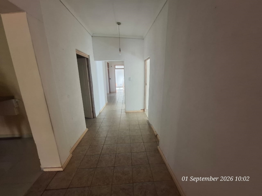 To Let 3 Bedroom Property for Rent in Pioneer Park KwaZulu-Natal
