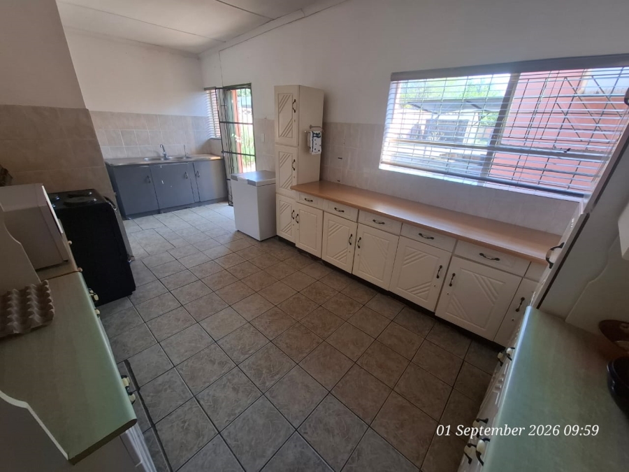 To Let 3 Bedroom Property for Rent in Pioneer Park KwaZulu-Natal