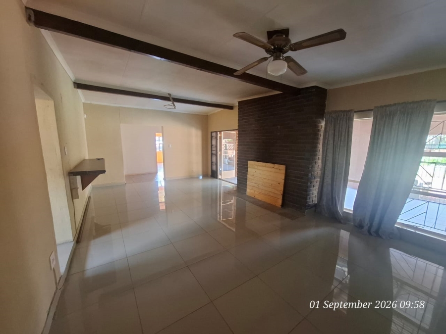To Let 3 Bedroom Property for Rent in Pioneer Park KwaZulu-Natal