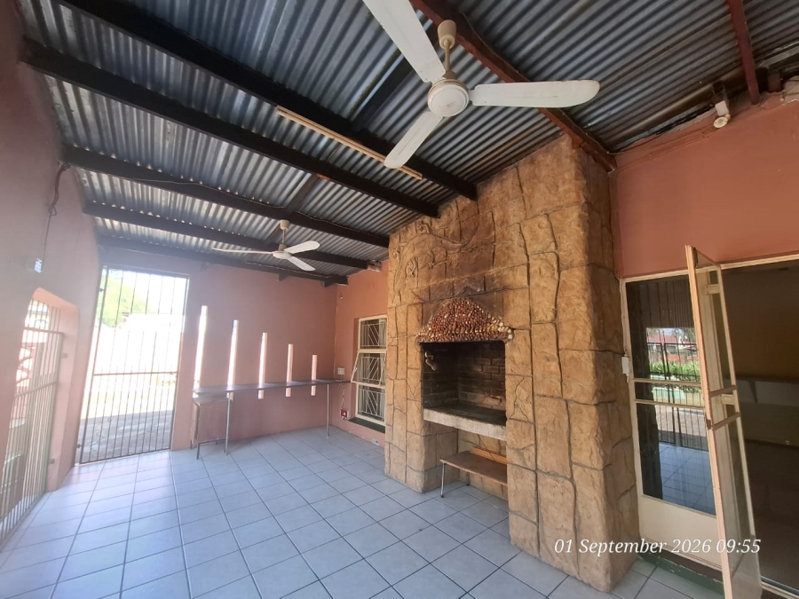 To Let 3 Bedroom Property for Rent in Pioneer Park KwaZulu-Natal