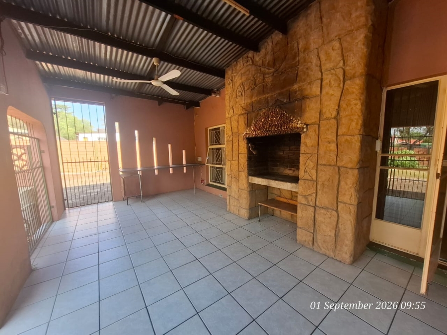 To Let 3 Bedroom Property for Rent in Pioneer Park KwaZulu-Natal