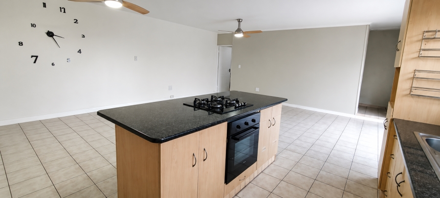 To Let 2 Bedroom Property for Rent in Amanzimtoti KwaZulu-Natal