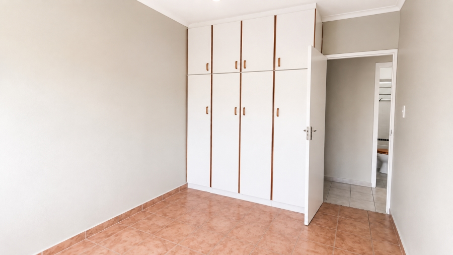 To Let 2 Bedroom Property for Rent in Amanzimtoti KwaZulu-Natal