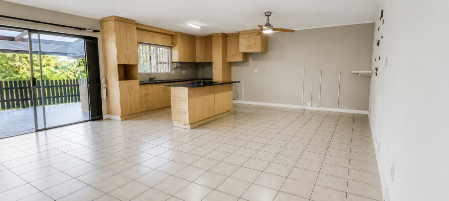 To Let 2 Bedroom Property for Rent in Amanzimtoti KwaZulu-Natal