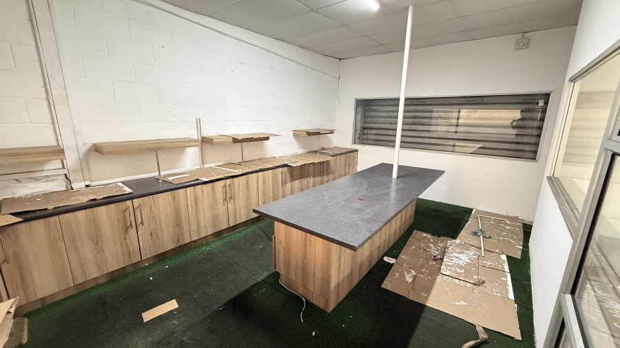 To Let Commercial Property for Rent in Springfield KwaZulu-Natal