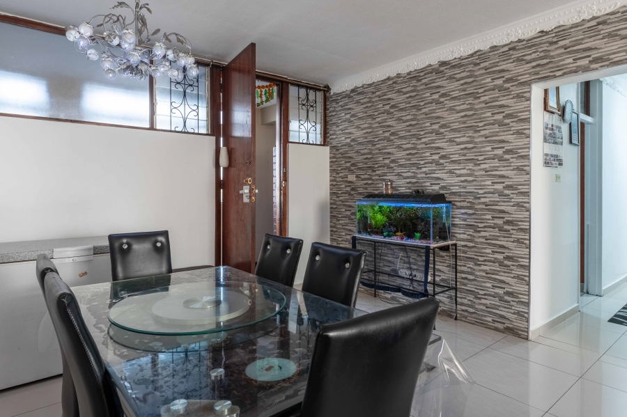 3 Bedroom Property for Sale in Amanzimtoti KwaZulu-Natal