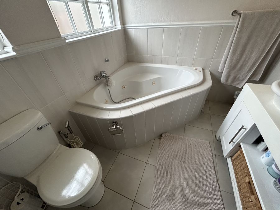 To Let 3 Bedroom Property for Rent in Hilton Central KwaZulu-Natal