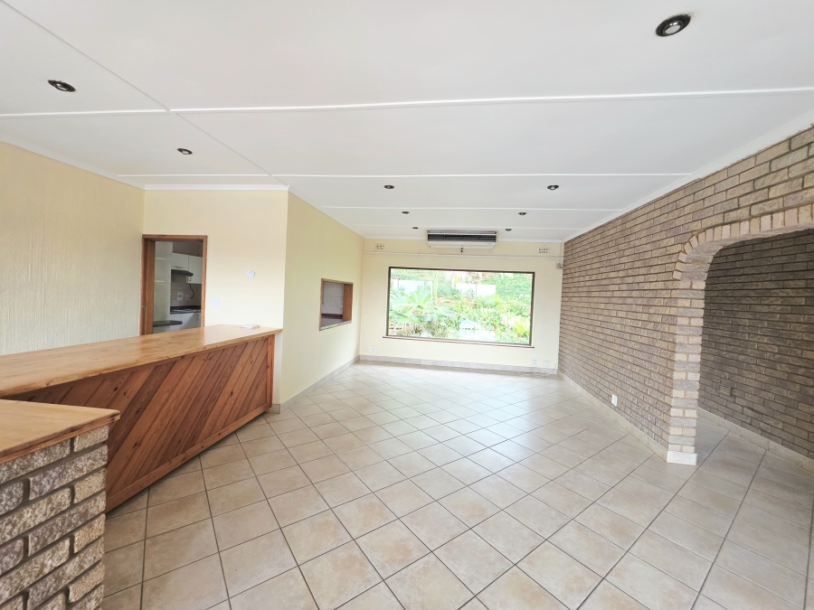 4 Bedroom Property for Sale in Panorama KwaZulu-Natal