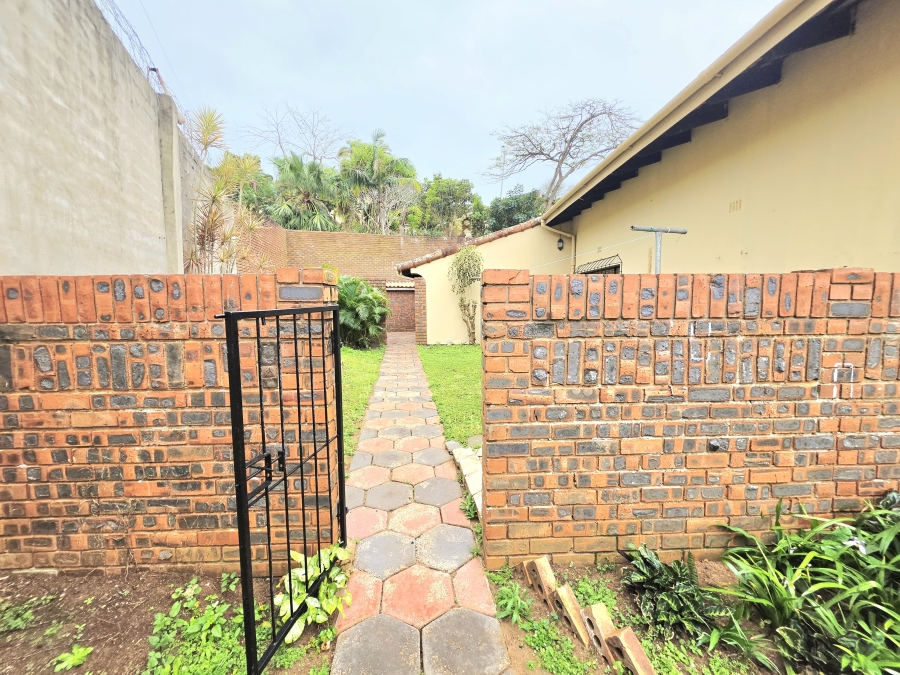 4 Bedroom Property for Sale in Panorama KwaZulu-Natal