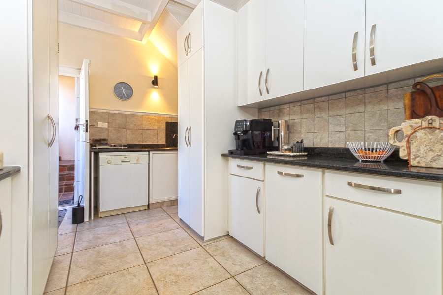 4 Bedroom Property for Sale in Chiltern Hills KwaZulu-Natal