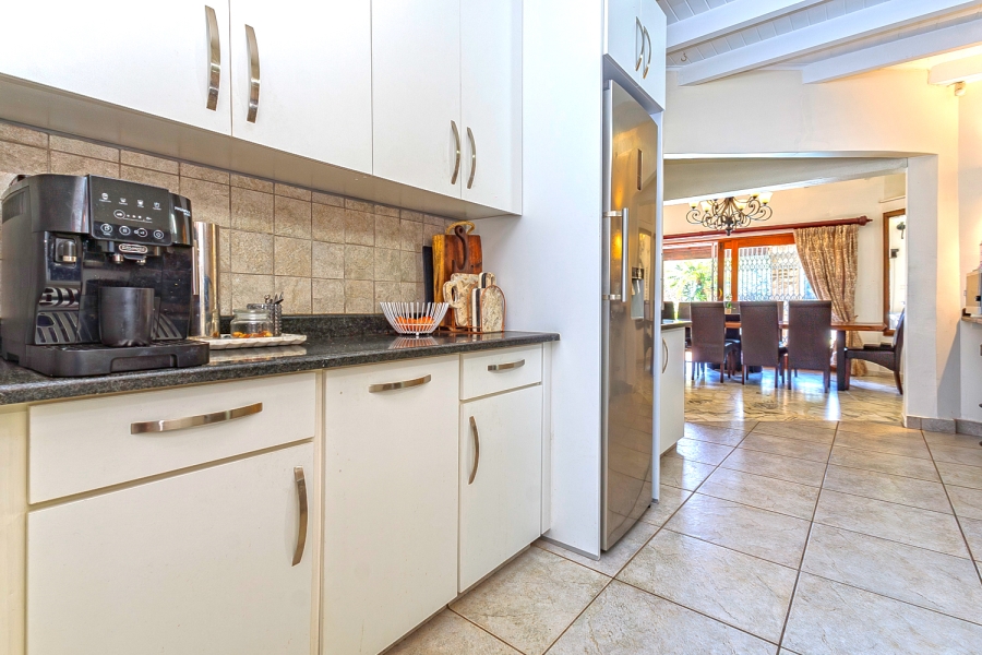 4 Bedroom Property for Sale in Chiltern Hills KwaZulu-Natal