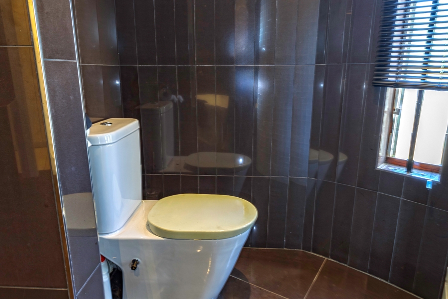 4 Bedroom Property for Sale in Chiltern Hills KwaZulu-Natal