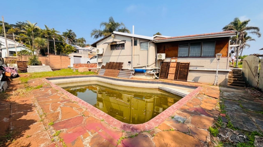 To Let 4 Bedroom Property for Rent in Bluff KwaZulu-Natal
